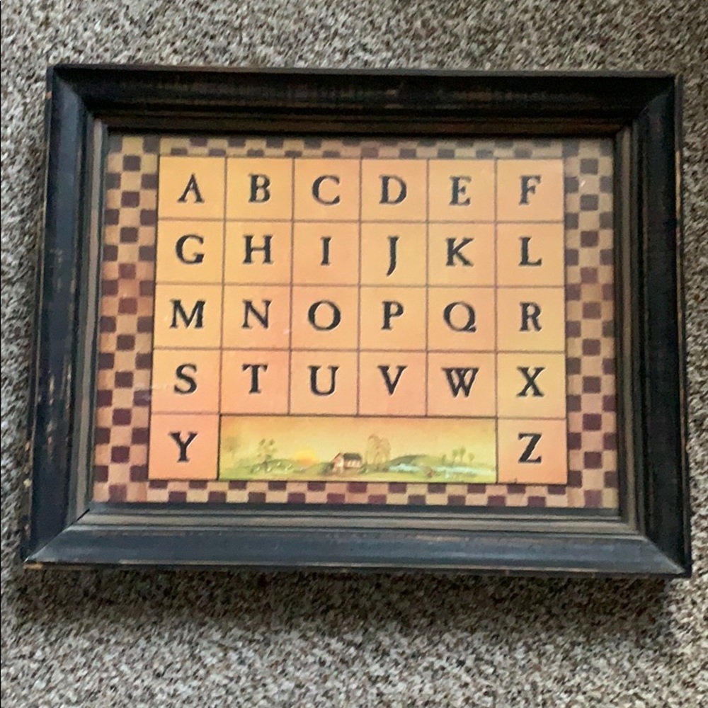 Primitive decor